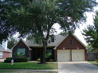 714 Knoll Forest Dr, Sugar Land, TX 77479