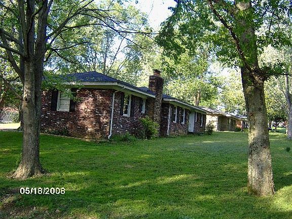 5th image of 170 Hitchcock Ave