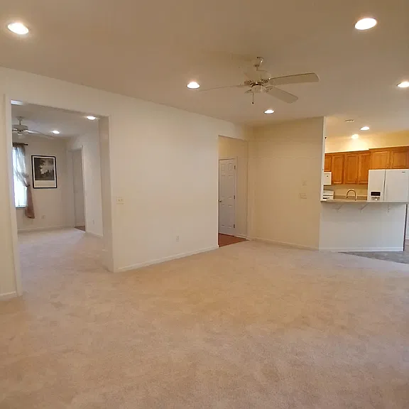 18 Greystone Dr — Photo 17
