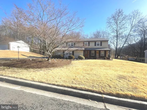 9700 Tam O Shanter Dr, Upper Marlboro, MD 20772