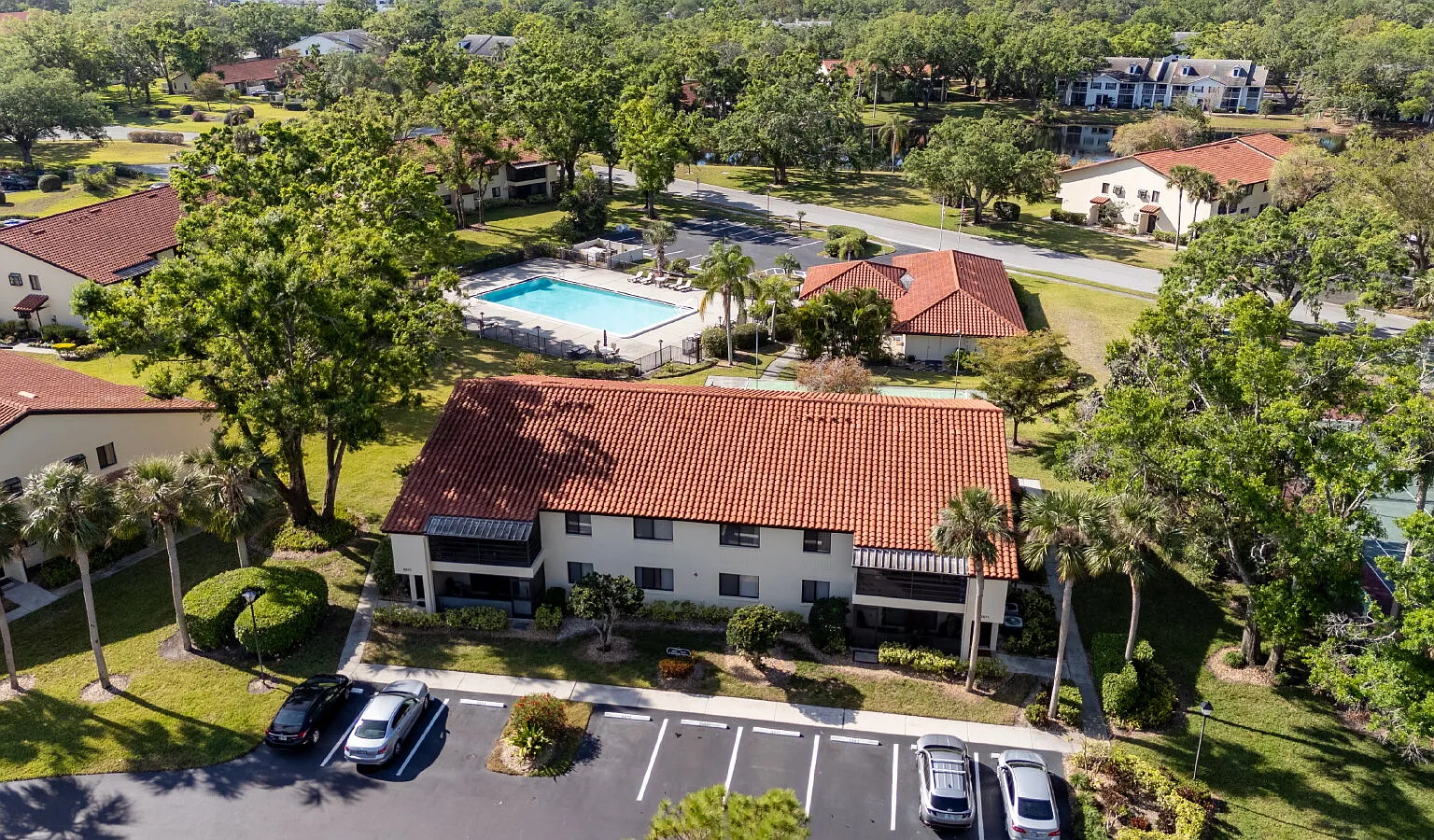 2 bed, 2.0 bath, 1080 sqft, $1,895 — Photo 3