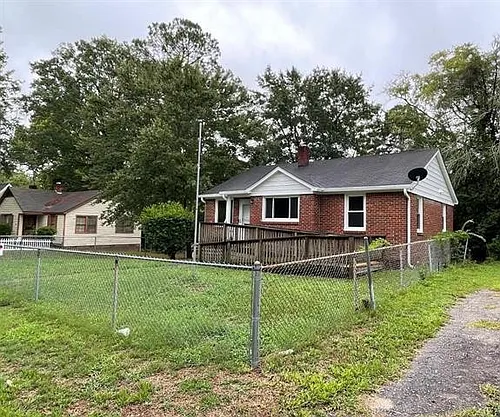 228 Lakeside Ave Photo 1