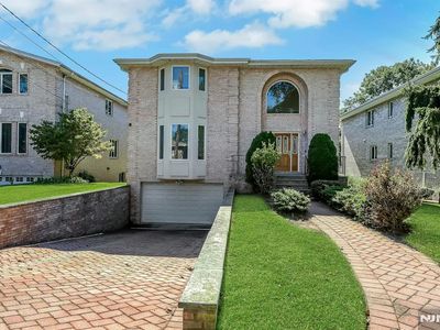 480 Morse Ave, Ridgefield, NJ, 07657