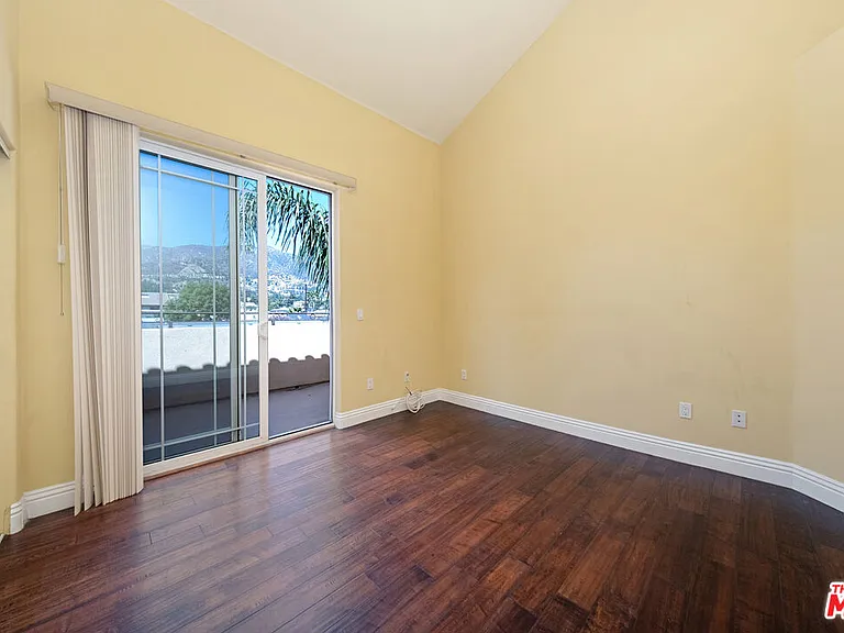 650 E Palm Ave #302 — Photo 29