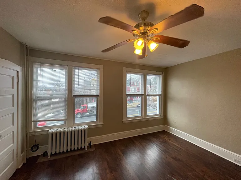 36 N Broad St #2 — Photo 4