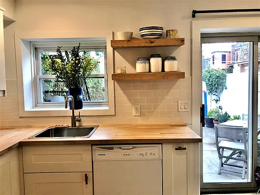 Sold by Douglas Elliman | media 26