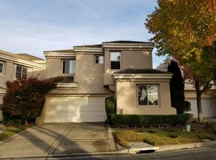 906 Corriente Point Dr, Redwood City, CA 94065