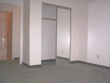 2 bed, 795 sqft, $2,295 — Photo 3