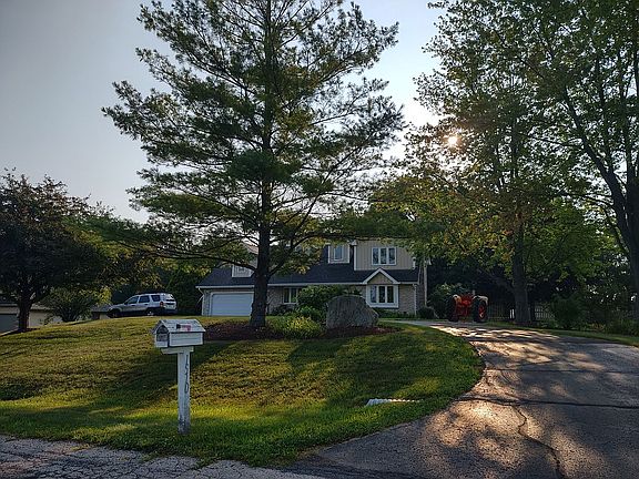 2nd image of 1510 Morraine Dr