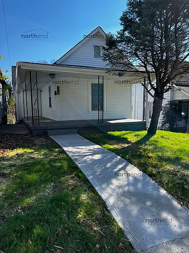 408 E Oak Hill Ave Photo 1
