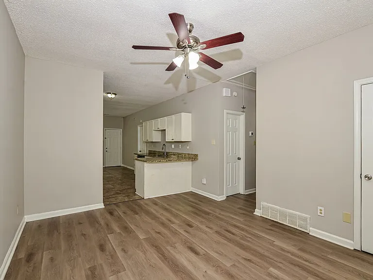 3918 Autumn Harvest Ln — Photo 4