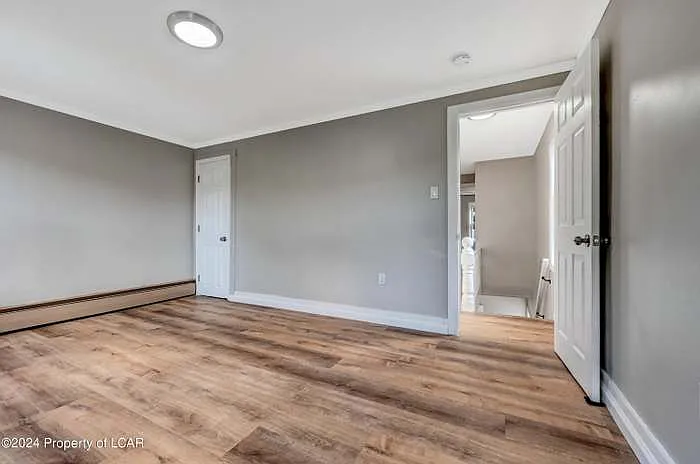 12 Mack St — Photo 19