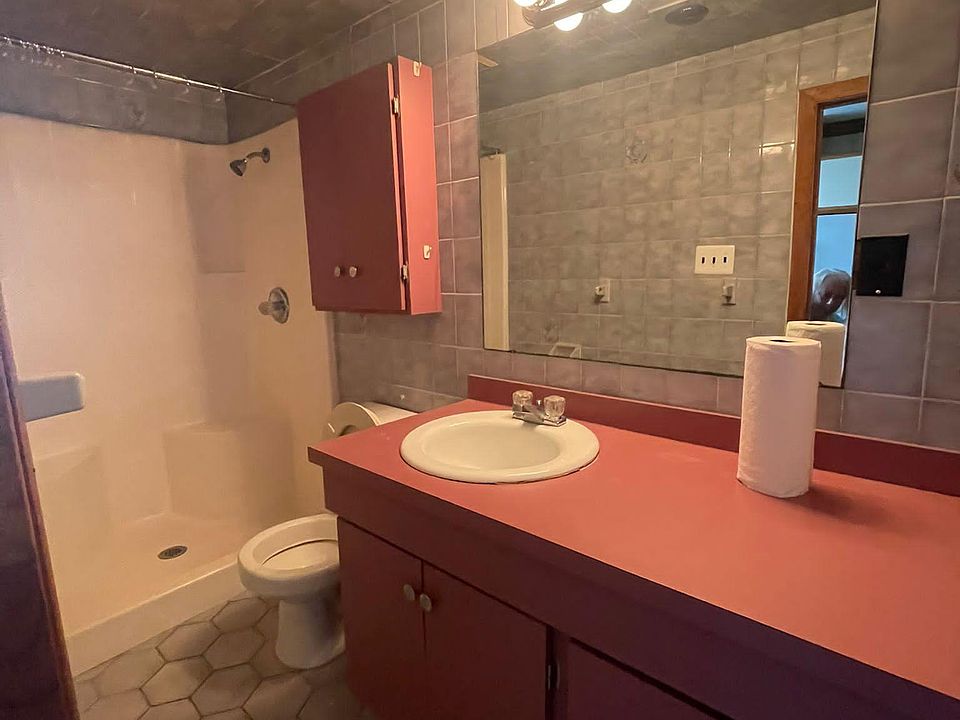 1st image of 6024 56th Dr #1