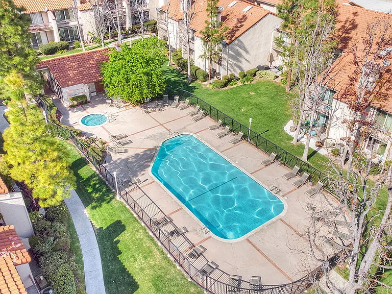 5624 Las Virgenes Rd #19 — Photo 24