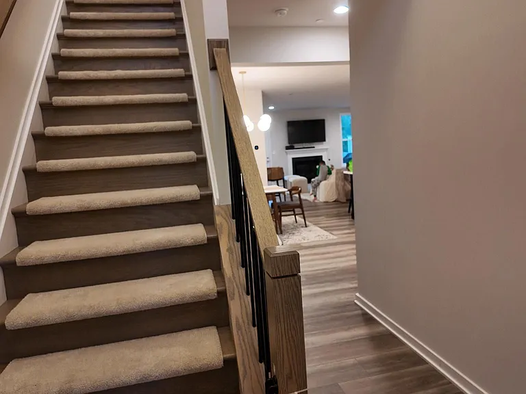 148 Kennedy Dr — Photo 15