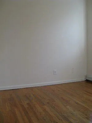 Rented by Tower Brokerage | media 31