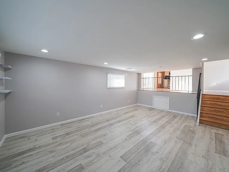 2303 Pinneberg Ave — Photo 19
