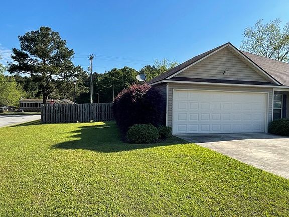 2nd image of 4658 Stonewall Cir