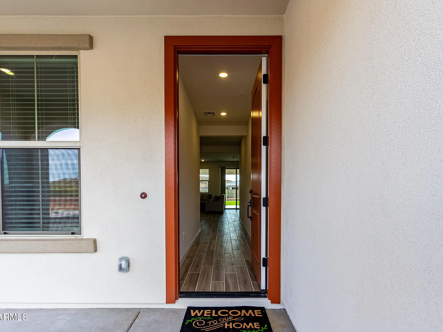 4 bed, 4.0 bath, 2815 sqft, $3,900 — Photo 3