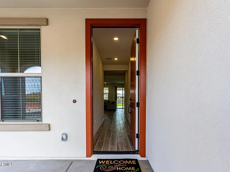 21283 W Edgemont Ave — Photo 3