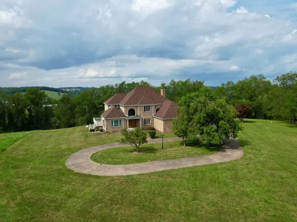 22 Belen Cir, Canonsburg, PA 15317