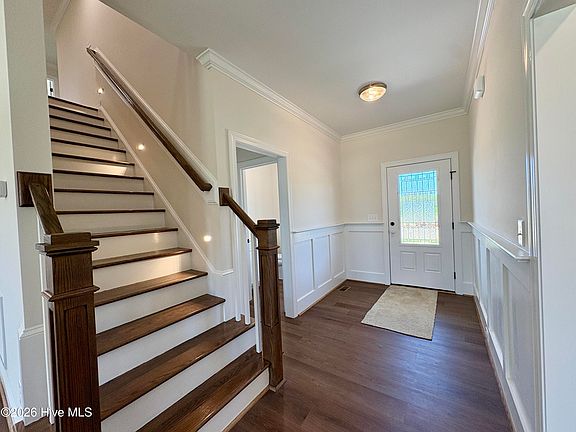 2nd image of 7597 Sweetwater Drive