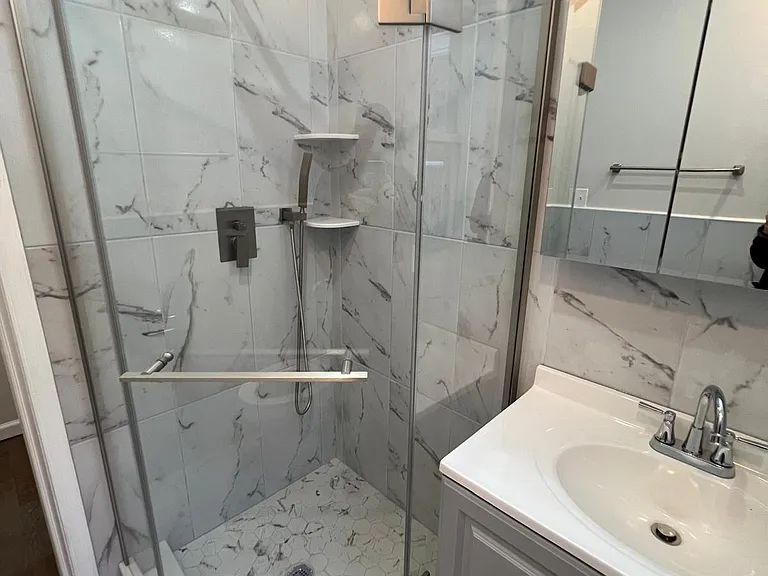 669 N Brooklyn St — Photo 21