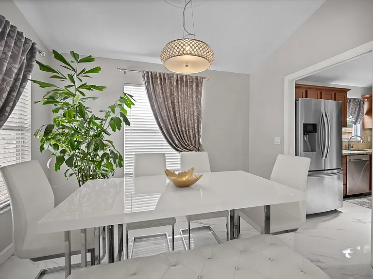 133 Nottingham Rd — Photo 9