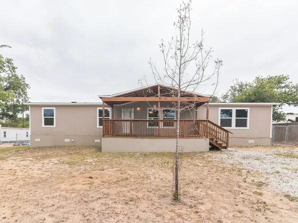 104 E Castleshoals Dr, Marble Falls, TX 78654