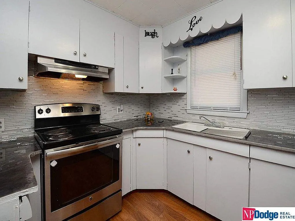 4 bed, 1800 sqft, $1,925 — Photo 4