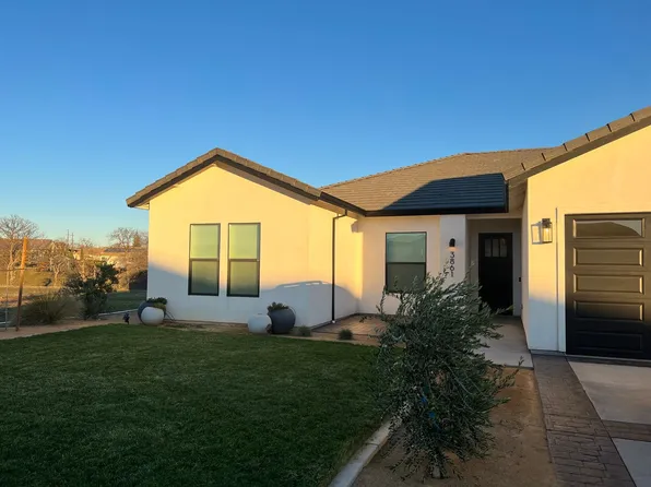 3861 Colby Trl, Redding, CA 96002