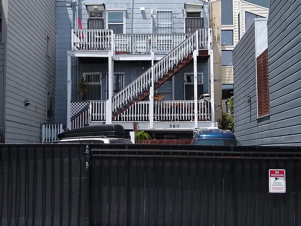 560 Grove from street. Unit one is upper right unit at top of stairs.