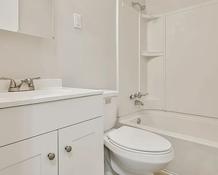 1414 N Priscilla Ave — Photo 16