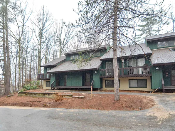 37 Stonehurst Manor Road #4A, Conway, NH 03818