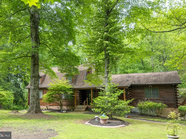 111 Mill Rd, Thornton, PA 19373