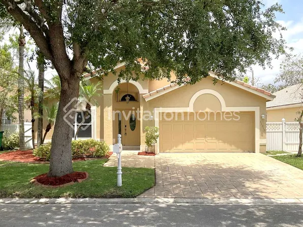 11215 NW 53rd Ct, Pompano Beach, FL 33076