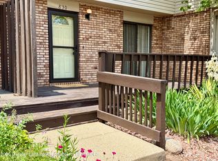 830 Armstrong Rd #17, Lansing, MI 48911