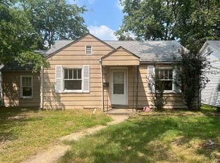 322 Benton St, Sikeston, MO 63801