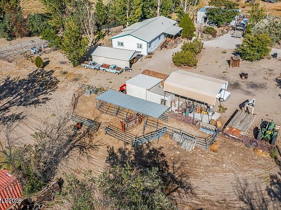 3rd image of 4520 Solias Rd