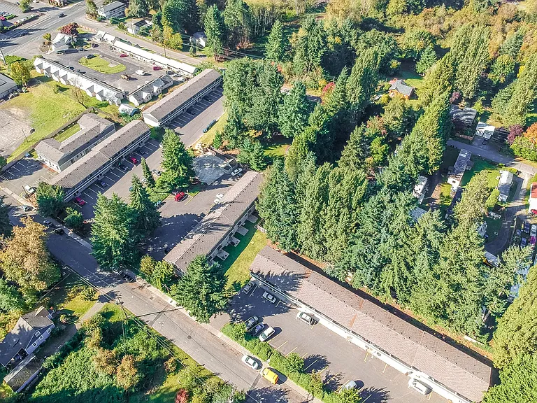 Olympia Townhouses — Photo 4