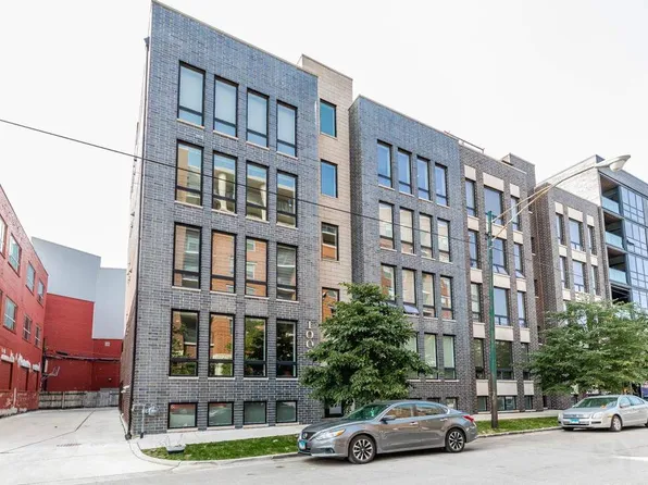 1008 N Larrabee St #4N, Chicago, IL 60610