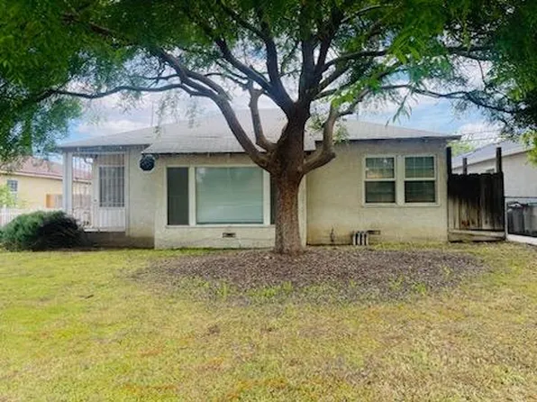 2032 Arden Dr W, Fresno, CA 93703