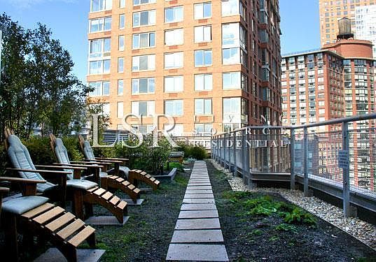 2nd image of 22 River Ter APT 8H