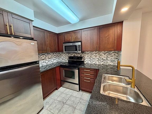 3rd image of 350 Red Maple Rd Unit 402