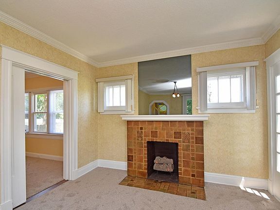 4th image of 1436 Marlowe Ave