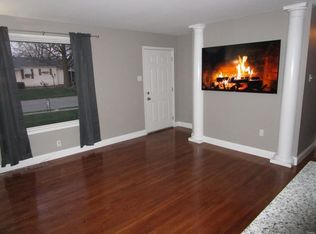 12135 Fleetwood Pl, Maryland Heights, MO 63043