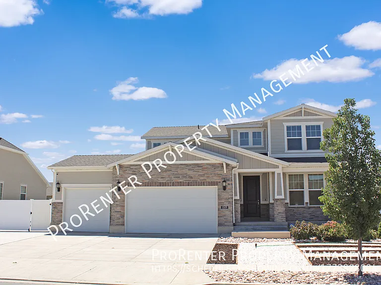 1509 W 450 S — Photo 1