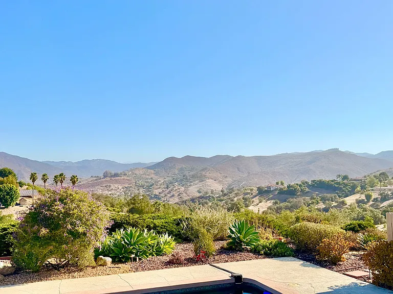 1509 Macadamia Dr — Photo 16