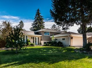 579 N Green Ridge St, Addison, IL 60101