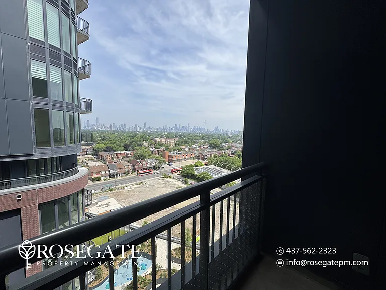 1185 Dupont St #903 — Photo 10